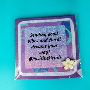 Handmade Inspirational Quotes with Charm! Nursing Home Crafts! Flower Vibes